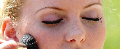 1641558511310 眼角長斑是怎么回事