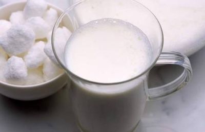 2243488611311 純牛奶洗臉可以美白嗎